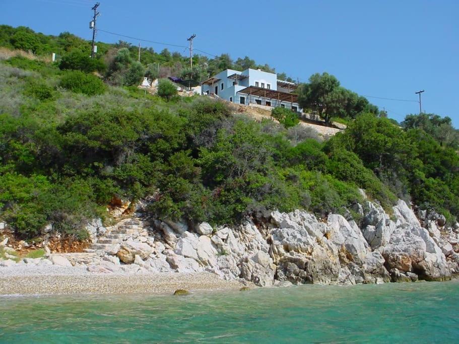 Villa With Breathtaking Views And Private Beach Agios Dimitrios  Exteriér fotografie